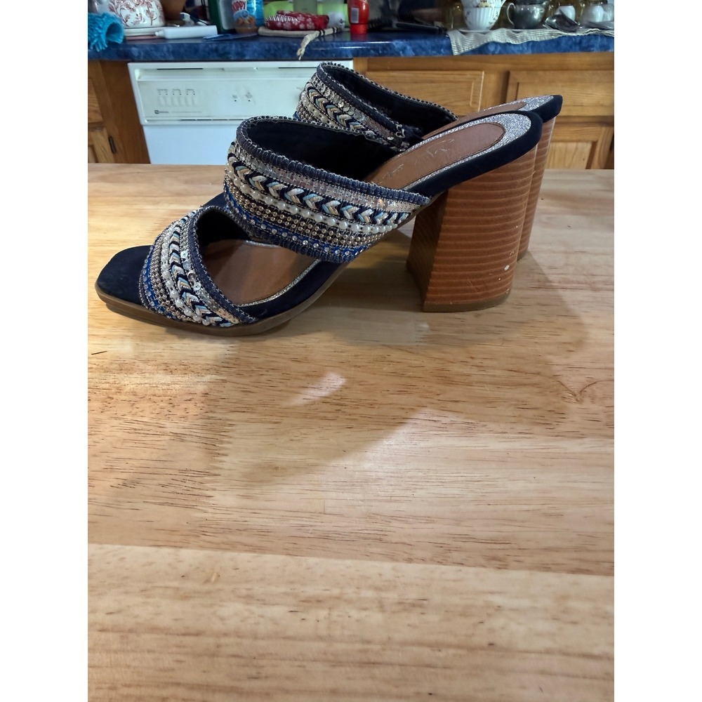 Y-Not? Beaded Mule Heels Size 8 Boho Chunky Heel Sandals - Picture 4 of 8